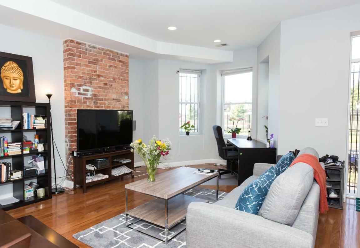 Steps To Convention Center, Downtown Dc, And Metro Station: Private And Comfortable Bedroom/Bathroom Washington Exterior foto