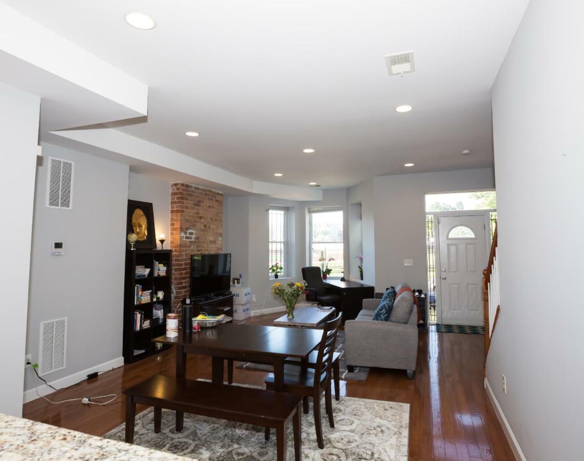 Steps To Convention Center, Downtown Dc, And Metro Station: Private And Comfortable Bedroom/Bathroom Washington Exterior foto